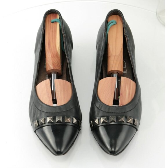 AGL Womens Pump Size 37.5 7.5 Black Leather Pointed Block Heel Pyramid Studded - Picture 1 of 12